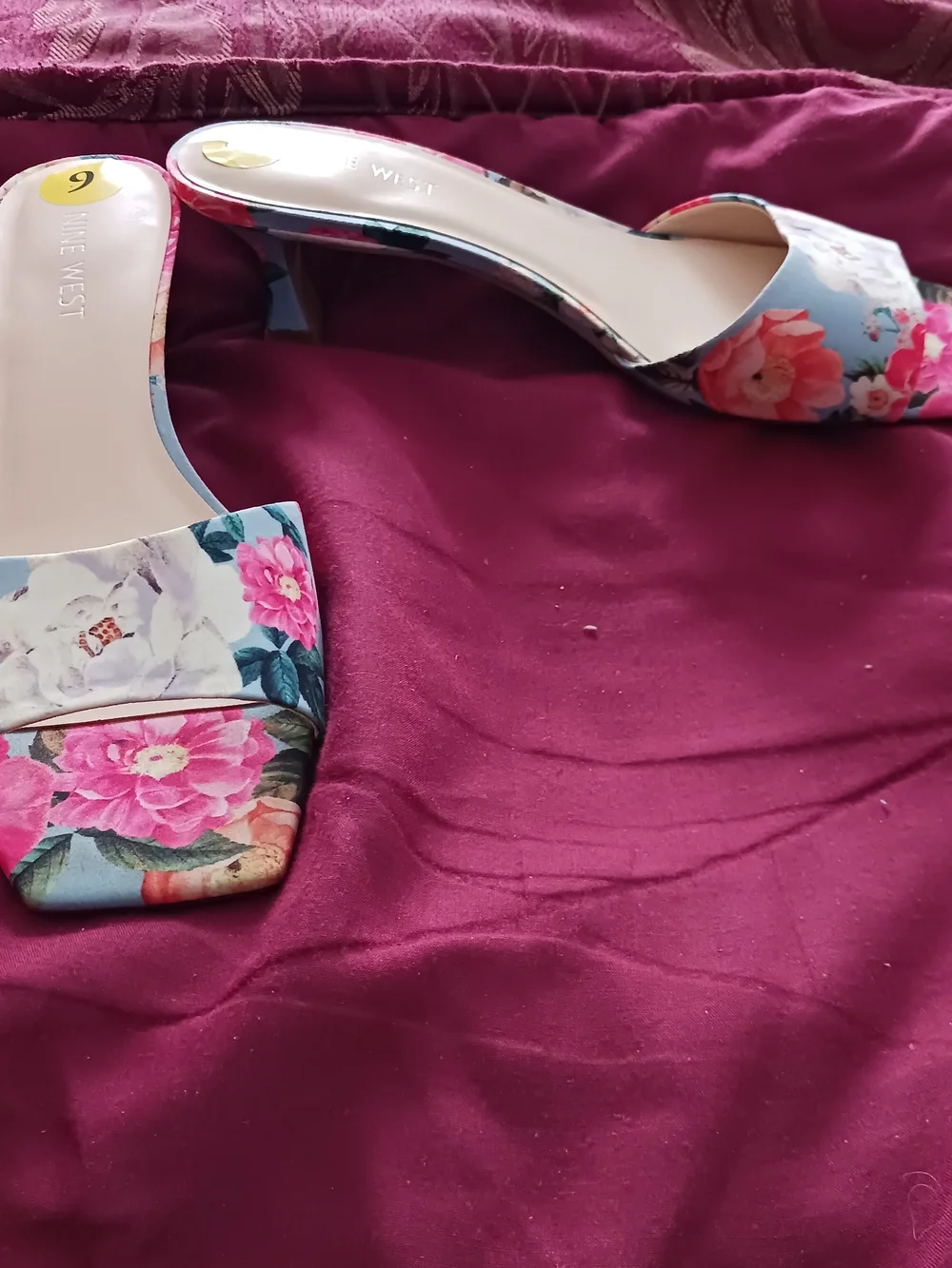 Nine West Women's Blue Floral Slide Sandals - Picture 2 of 7